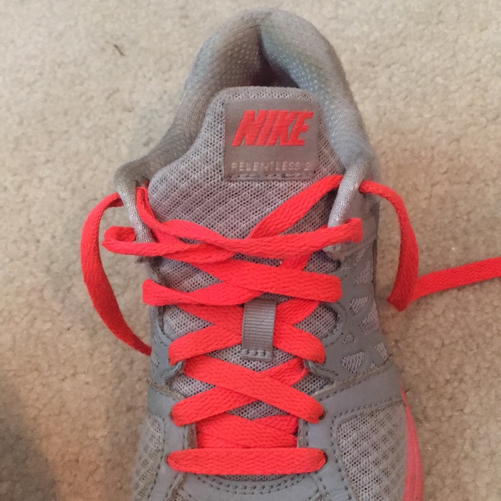 Nike relentless 2 shoe
